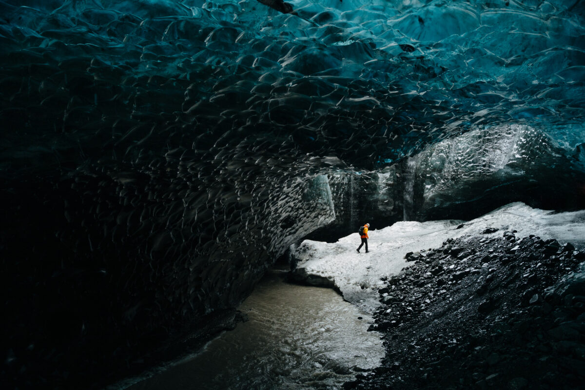 ICE CAVE TOURS IN ICELAND visual data 3
